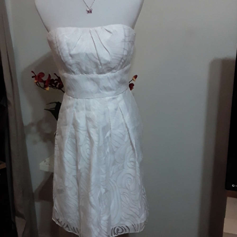 NWT White House Black Market Dress